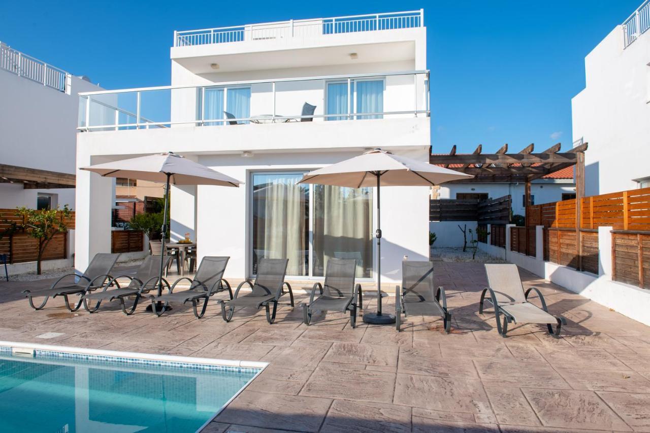 Coral Bay Villa 10 Екстер'єр фото